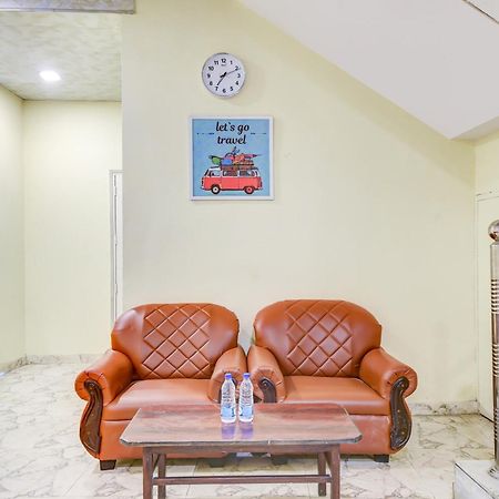 Hotel O 74192 Vishwakarma Palace Delhi Zewnętrze zdjęcie