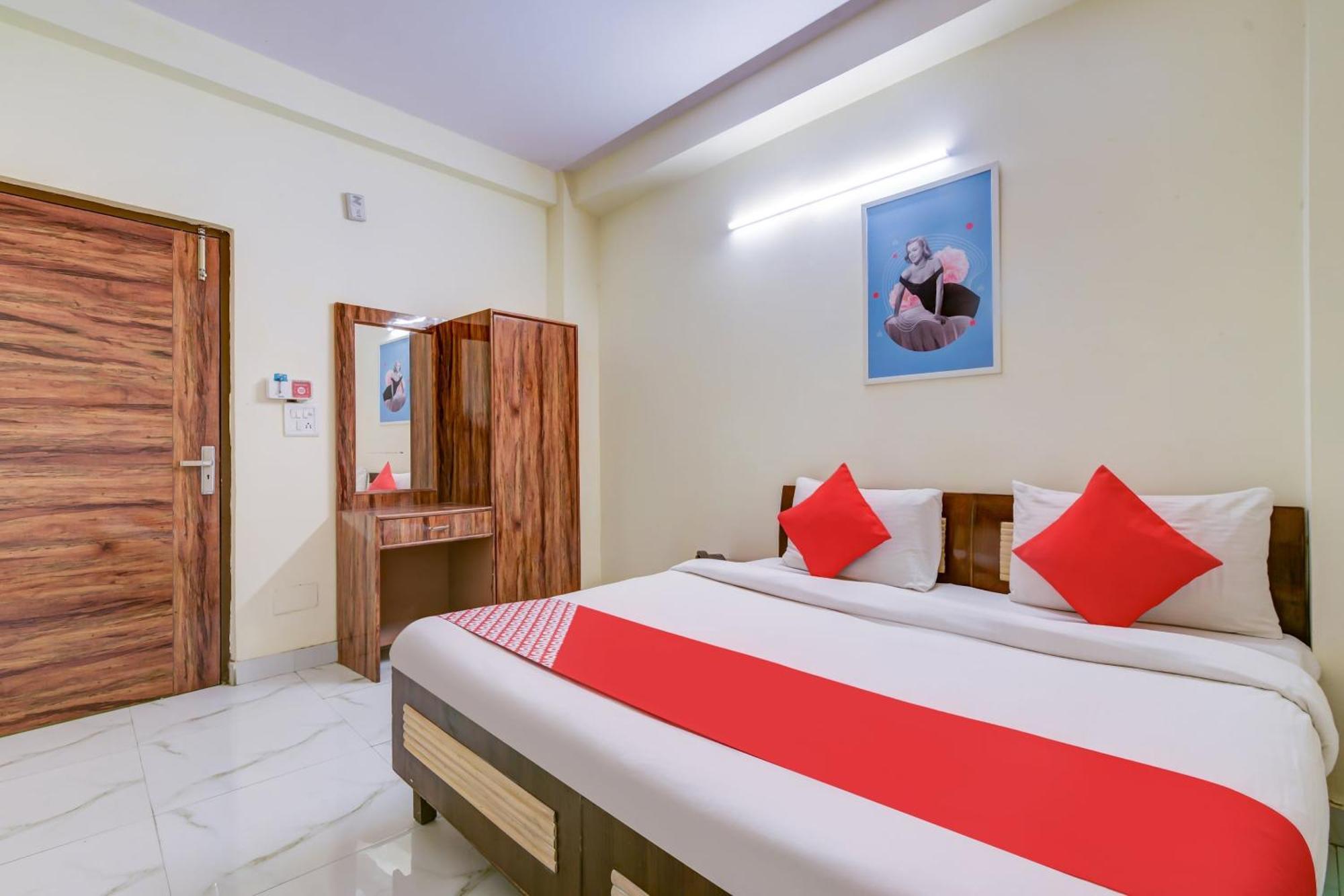 Hotel O 74192 Vishwakarma Palace Delhi Zewnętrze zdjęcie