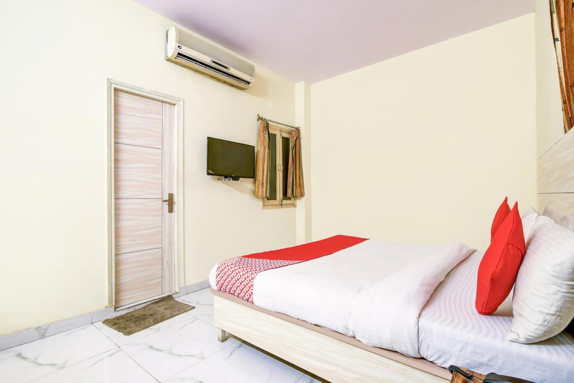 Hotel O 74192 Vishwakarma Palace Delhi Zewnętrze zdjęcie