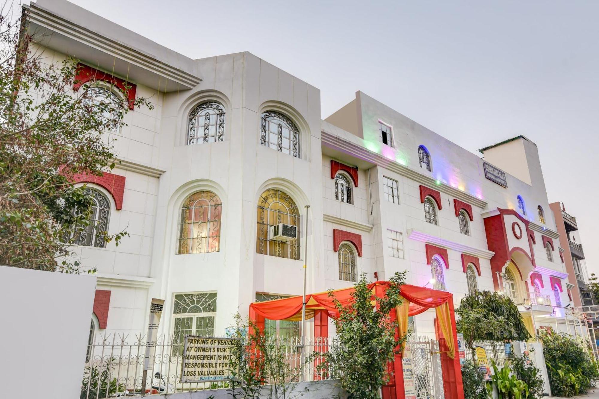 Hotel O 74192 Vishwakarma Palace Delhi Zewnętrze zdjęcie